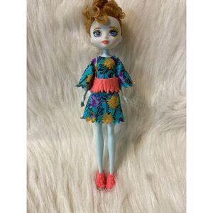 Ever‎ After High Forest Pixie Featherly Fairy Tale Doll Mattel Fashion